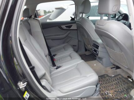 WA1LAAF77KD005657 2019 AUDI