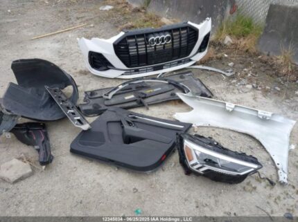 WA1EECF33N1147161 2022 AUDI