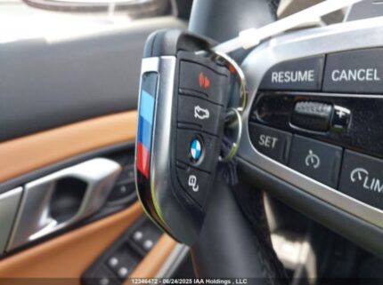 3MW5R7J07N8C39770 2022 BMW