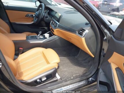 3MW5R7J07N8C39770 2022 BMW