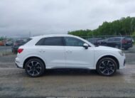 WA1EECF31R1105318 2024 AUDI