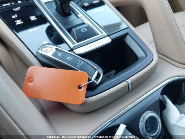 WP1AA2AY6NDA07695 2022 PORSCHE