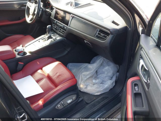 WP1AG2A52MLB52127 2021 PORSCHE