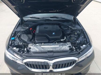 3MW5R7J07N8C27330 2022 BMW
