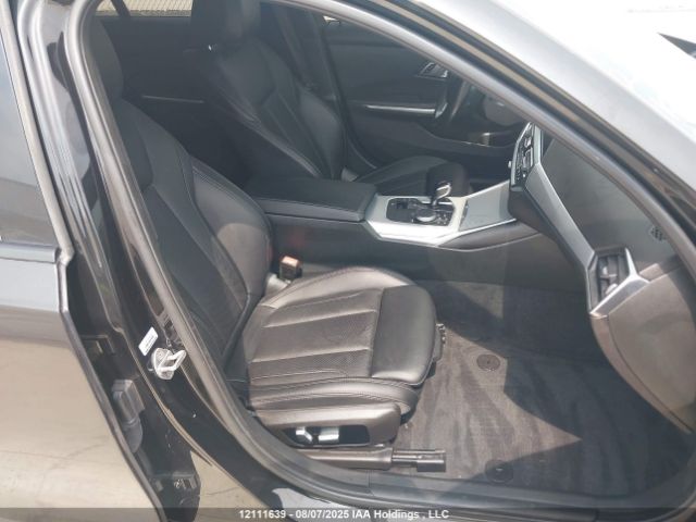 3MW5R7J07N8C27330 2022 BMW