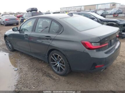 WBA5P9C03NFM24453 2022 BMW