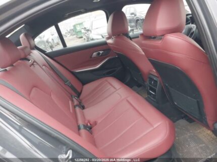 WBA5P9C03NFM24453 2022 BMW