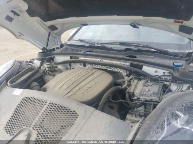 WP1AA2A57KLB05058 2019 PORSCHE