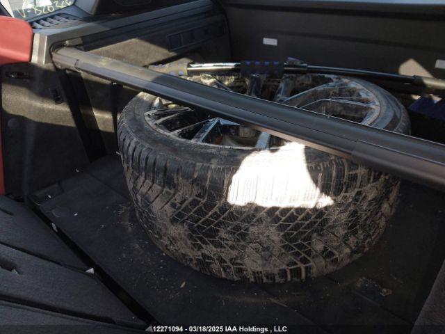 5YM13ET07R9V37503 2024 BMW