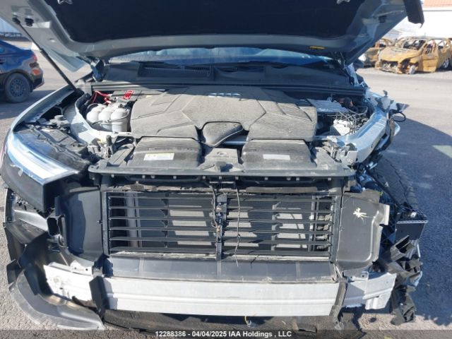 WA1MVBF76SD014075 2025 AUDI