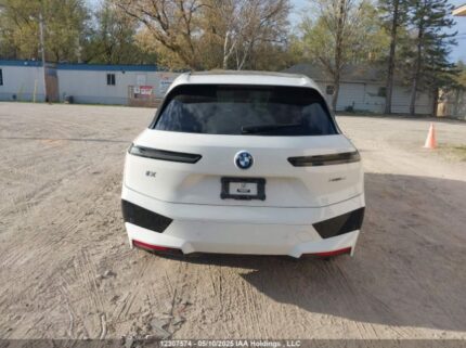 WB523CF08PCM34213 2023 BMW