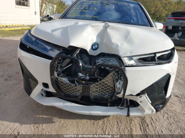 WB523CF08PCM34213 2023 BMW