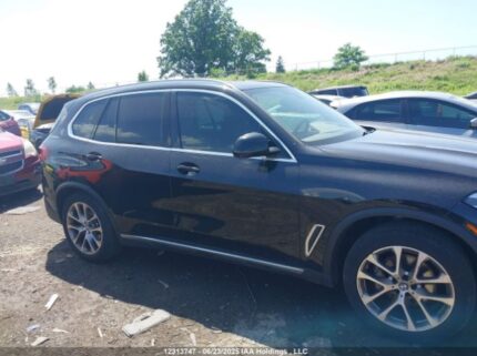5UXCR6C04N9J18846 2022 BMW