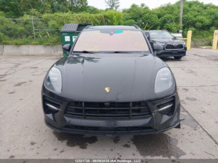 WP1AG2A57MLB51202 2021 PORSCHE