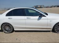 55SWF6EB1HU190263 2017 MERCEDES-BENZ