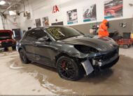 2018 PORSCHE WP1AG2A56JLB65667