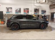 2018 PORSCHE WP1AG2A56JLB65667