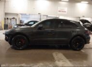 2018 PORSCHE WP1AG2A56JLB65667