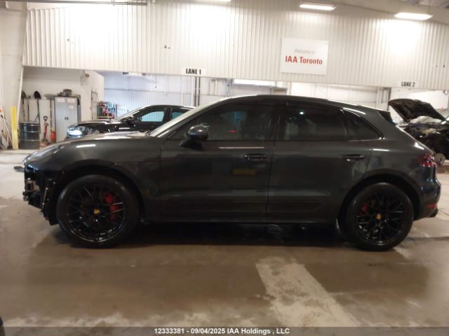2018 PORSCHE WP1AG2A56JLB65667