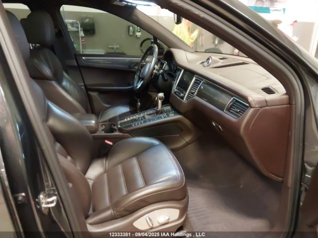 2018 PORSCHE WP1AG2A56JLB65667