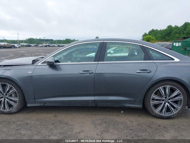 WAUM2AF25NN008905 2022 AUDI