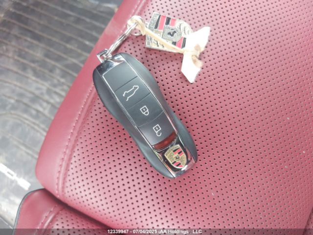 WP1AA2A56PLB14082 2023 PORSCHE