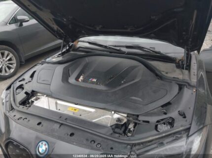 WBY33AW06PFP03240 2023 BMW