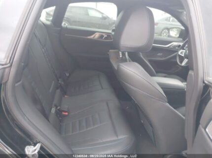 WBY33AW06PFP03240 2023 BMW