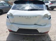 WP1AA2A5XJLB11676 2018 PORSCHE