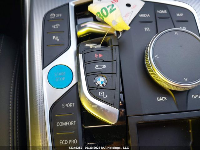 WBY43AW02PFR03598 2023 BMW