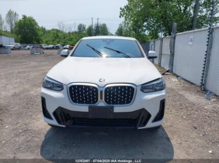 5UX33DT07S9Z18963 2025 BMW