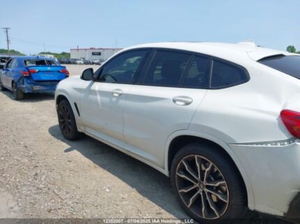 5UX33DT07S9Z18963 2025 BMW
