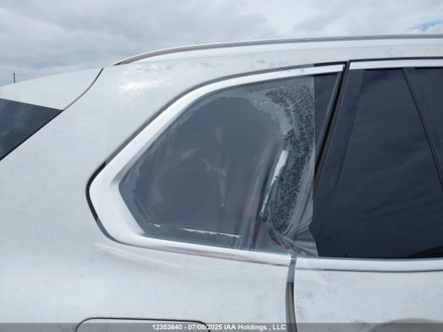 5UXCR6C03M9H62856 2021 BMW