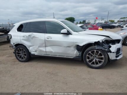 5UXCR6C03M9H62856 2021 BMW