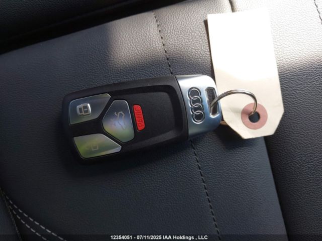WA1EAAFY7S2043385 2025 AUDI