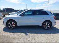 WA1EAAFY7S2043385 2025 AUDI