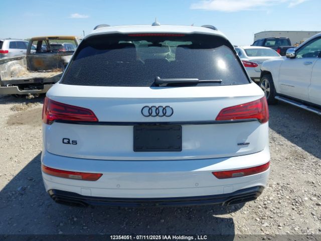 WA1EAAFY7S2043385 2025 AUDI