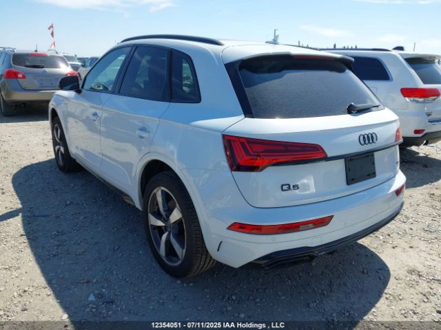WA1EAAFY7S2043385 2025 AUDI