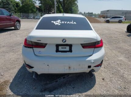 3MW5R7J01L8B11215 2020 BMW
