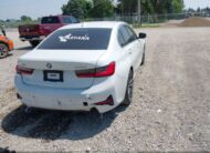 3MW5R7J01L8B11215 2020 BMW