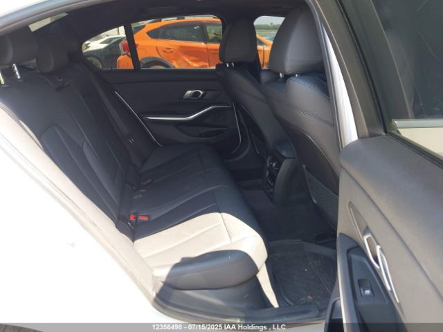 3MW5R7J01L8B11215 2020 BMW