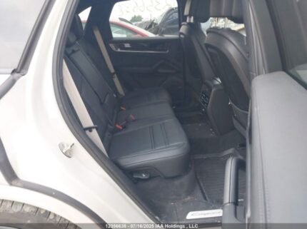 WP1AA2AY6RDA03040 2024 PORSCHE