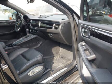 WP1AB2A56MLB36401 2021 PORSCHE