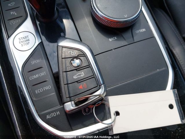 3MW5R7J04L8B07997 2020 BMW