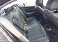 3MW5R7J04L8B07997 2020 BMW
