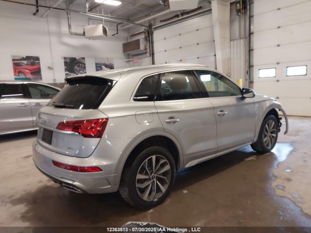 WA1EAAFY3M2094742 2021 AUDI