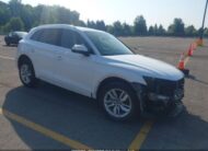 WA1ANAFY2J2218286 2018 AUDI
