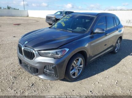 WBXJG9C03M5T26483 2021 BMW