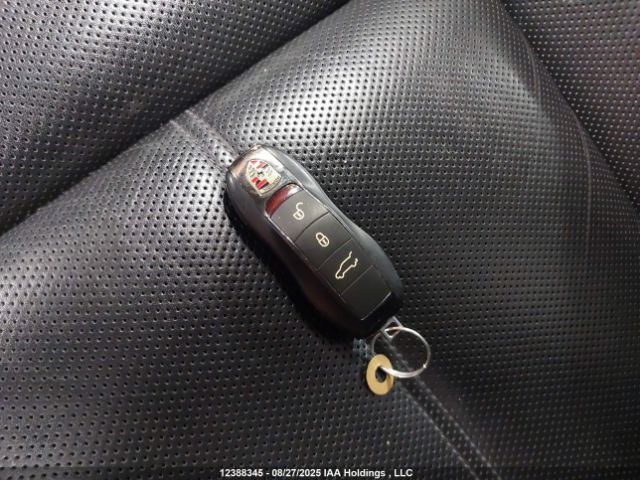 WP1AB2A55JLB30147 2018 PORSCHE