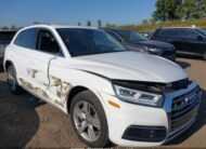 2018 AUDI Q5 | VIN: WA1CNAFY5J2017524